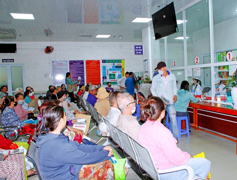 BHYT đã trở thành trụ cột của hệ thống an sinh xã hội, 6 tháng đầu năm 2025, Vĩnh Long có trên 3,6 triệu lượt khám chữa bệnh BHYT; tổng số tiền chi trả trên 1.586 tỷ đồng.

