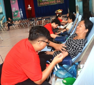 Ngày hội hiến máu tình nguyện tiếp nhận 81 đơn vị máu