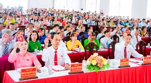 Đảng bộ xã Long Hồ: Tiếp tục đổi mới, nâng cao chất lượng sinh hoạt chi bộ