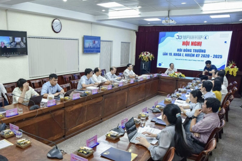 Một phiên họp Hội đồng Trường Đại học Khoa học Tự nhiên, Đại học Quốc gia TPHCM (Ảnh: HCMUS).
