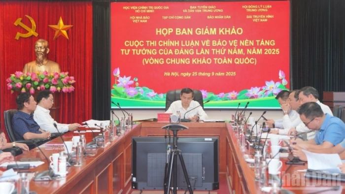 378 bài dự thi vào vòng chung khảo Cuộc thi chính luận về bảo vệ nền tảng tư tưởng của Đảng lần thứ 5