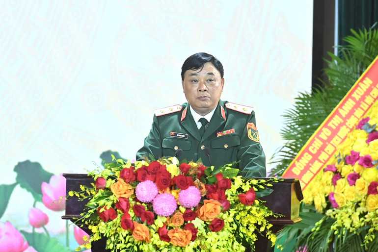 Trung tướng Hồ Quang Tuấn, Chủ nhiệm Tổng cục Công nghiệp quốc phòng trình bày diễn văn tại lễ kỷ niệm. (Ảnh: ĐĂNG KHOA)