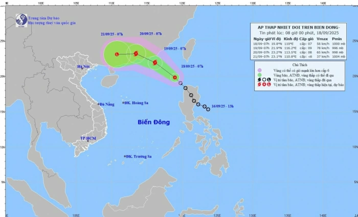 Áp thấp nhiệt đới trên Biển Đông mạnh lên, biển động sóng cao tới 5m