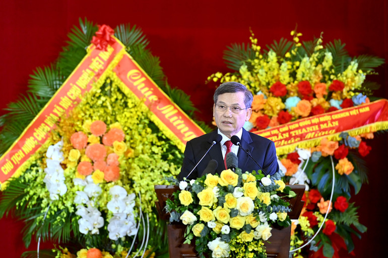 Đồng chí Lê Minh Trí, Bí thư Trung ương Đảng, Chánh án Tòa án nhân dân tối cao phát biểu tại Lễ kỷ niệm. (Ảnh: ĐĂNG KHOA)