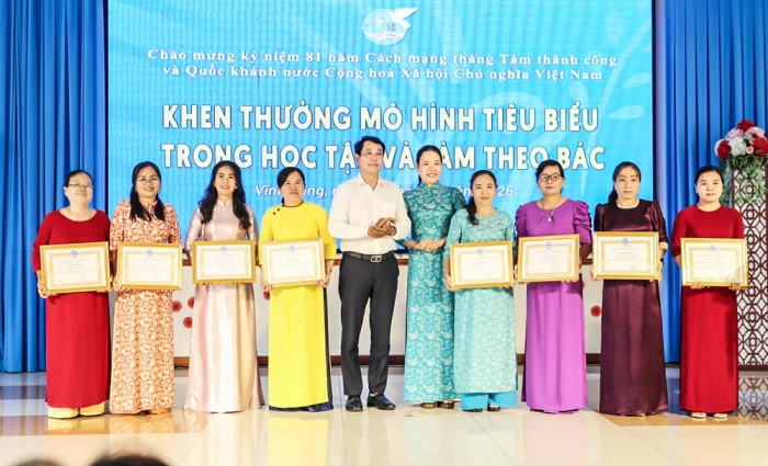 Nhiều mô hình tiêu biểu của phụ nữ trong học và làm theo Bác
