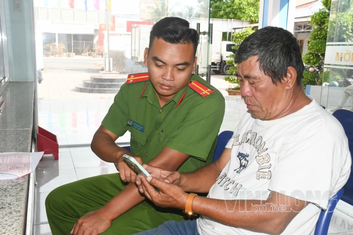 Tận tụy giữ gìn an ninh trật tự cơ sở