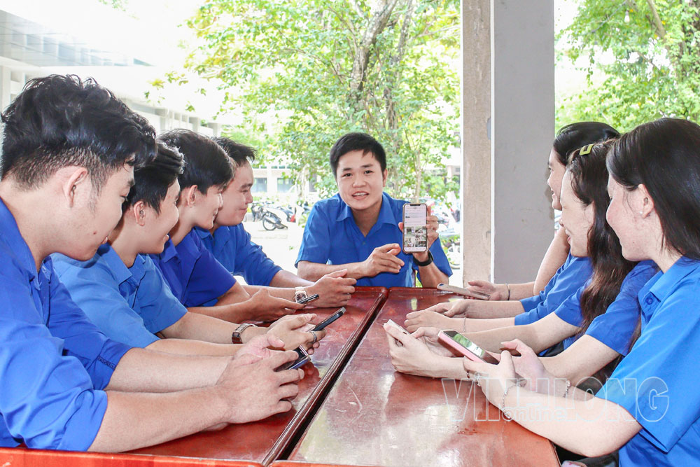 Đoàn phường Phước Hậu chia sẻ giải pháp thực tế nhằm lan tỏa văn hóa ứng xử văn minh và bảo vệ thanh thiếu niên trên môi trường số.
