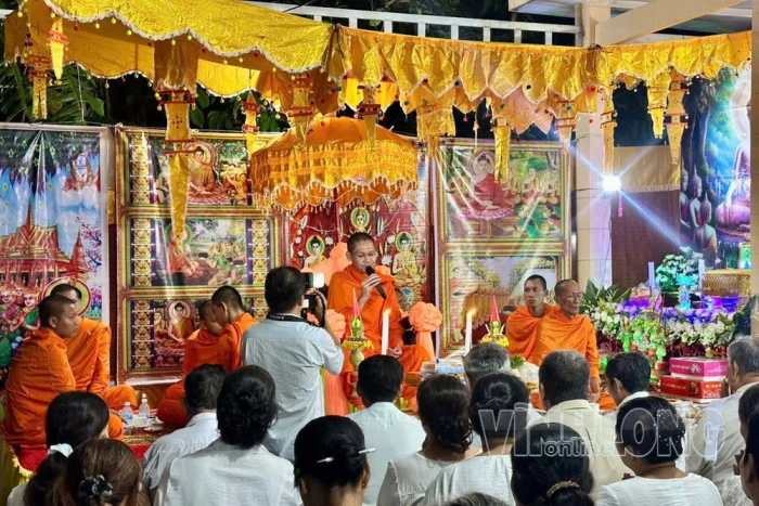 Hội Săng Khụm gắn kết tình làng nghĩa xóm