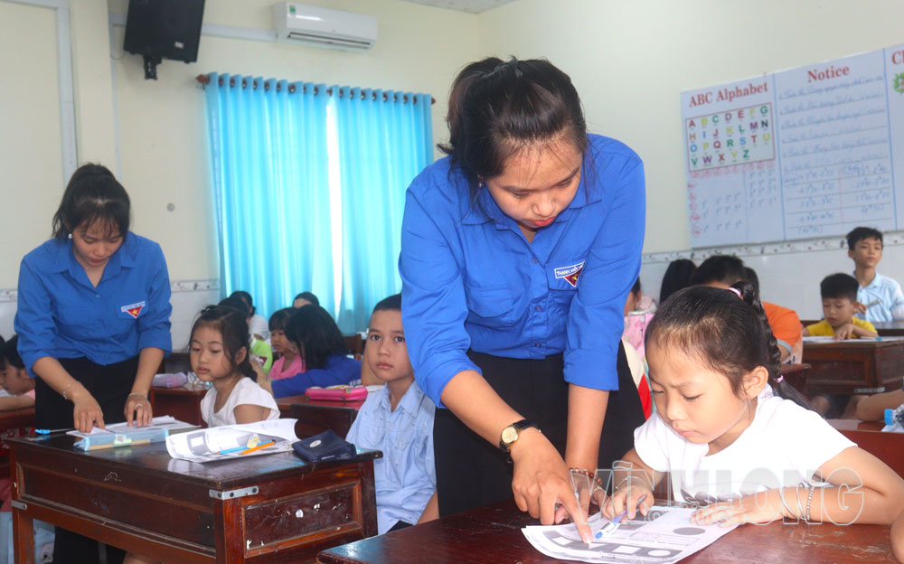 Sinh viên Trường ĐH Xây dựng Miền Tây luôn tích cực rèn luyện, tham gia hoạt động tình nguyện vì cộng đồng.

HÀNH TRÌNH SÁNG TẠO TRẺ

