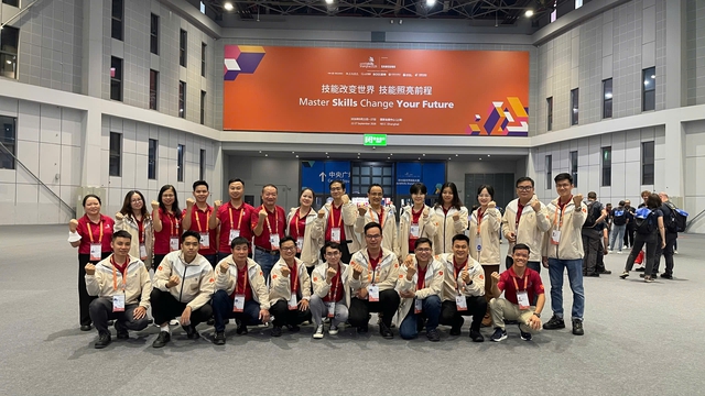 Đoàn Việt Nam tham dự có 12 thí sinh, tranh tài ở 11 nghề.
ẢNH: BAN TỔ CHỨC