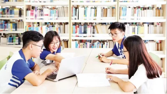 Mở rộng cơ hội tiếp cận, nâng cao chất lượng giáo dục