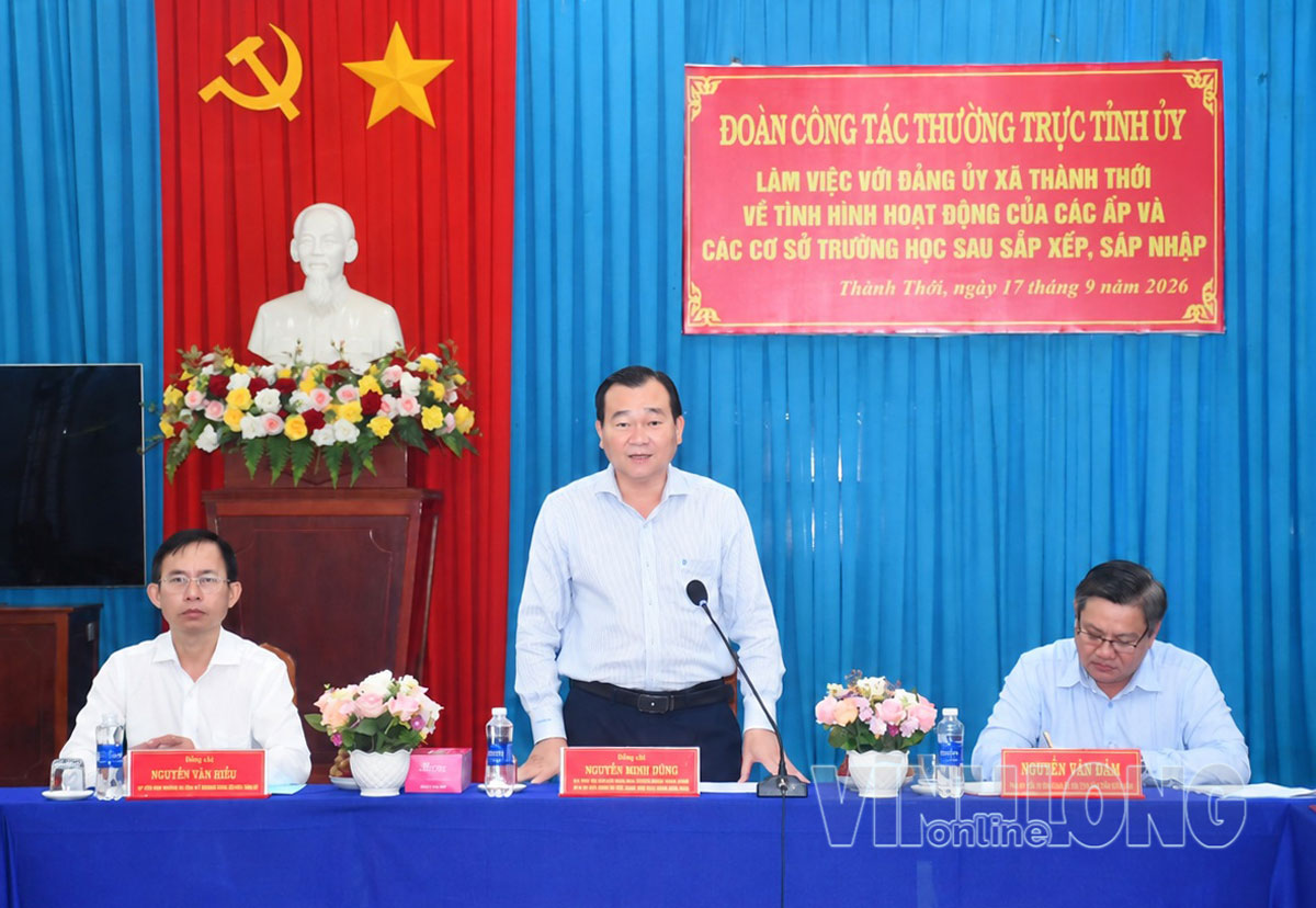 Đoàn công tác Thường trực Tỉnh ủy kiểm tra tình hình hoạt động các ấp, trường học sau sắp xếp, sáp nhập tại xã Thành Thới