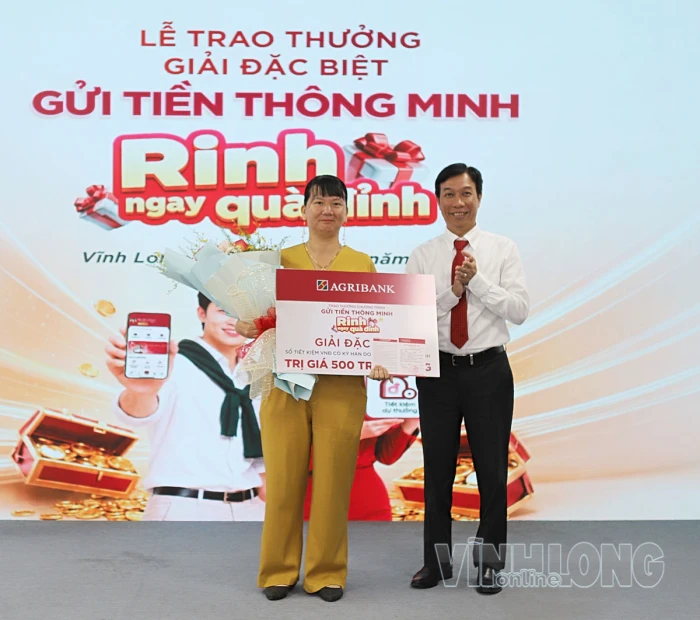  Một khách hàng ở Vĩnh Long trúng giải đặc biệt 500 triệu đồng