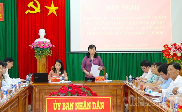 Đoàn giám sát của Ban Văn hóa- Xã hội HĐND tỉnh làm việc tại phường Bình Minh