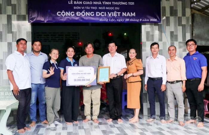 Song Lộc bàn giao nhà tình thương cho hộ dân có hoàn cảnh khó khăn