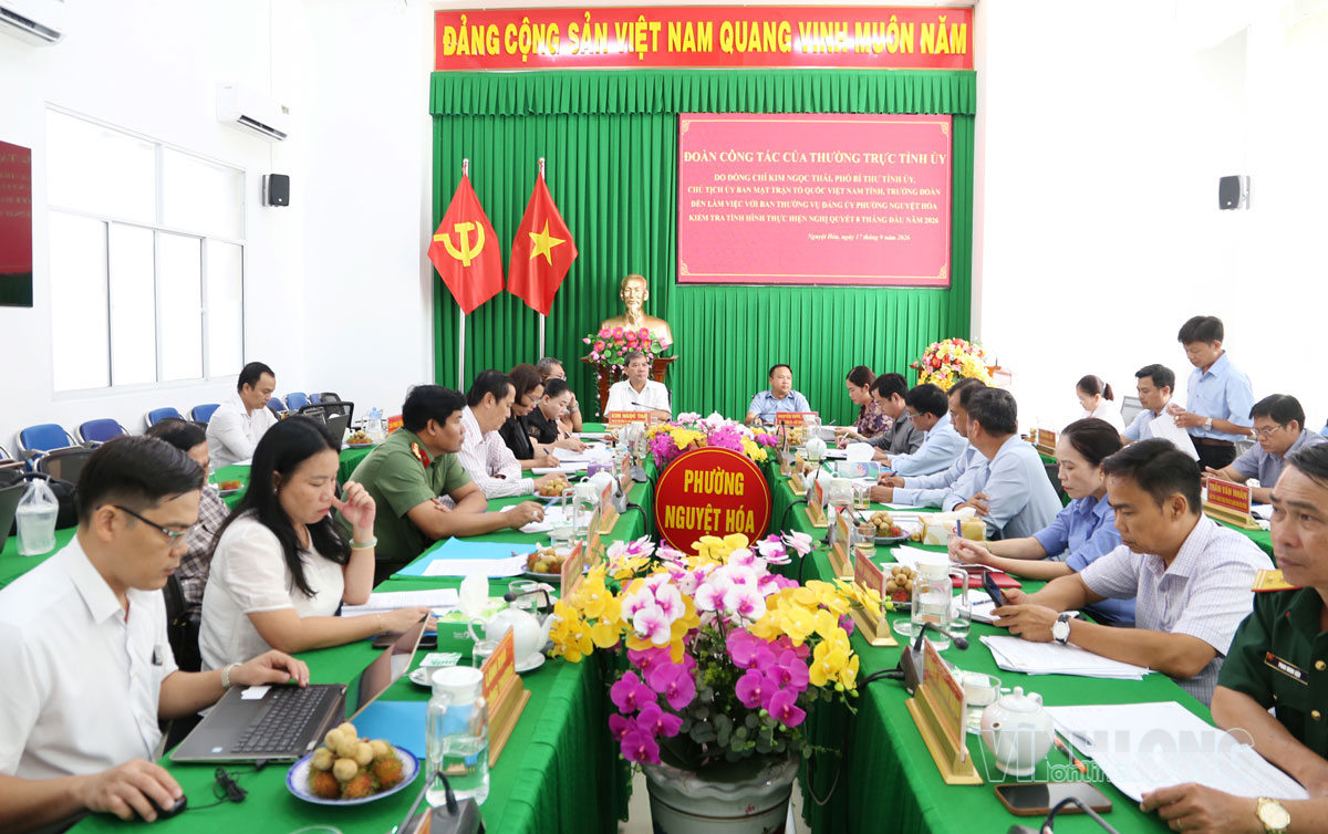 Quang cảnh buổi kiểm tra tại phường Nguyệt Hóa.