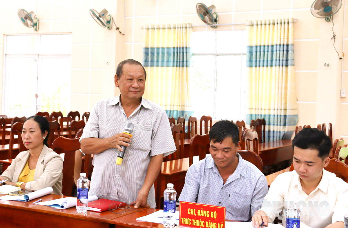 Đại diện các chi, đảng bộ trực thuộc Đảng ủy xã nêu những khó khăn sau sắp xếp, sáp nhập.
