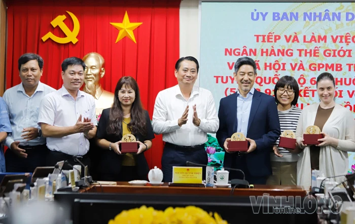 UBND tỉnh tiếp và làm việc với đoàn công tác Ngân hàng Thế giới về dự án nâng cấp Quốc lộ 53