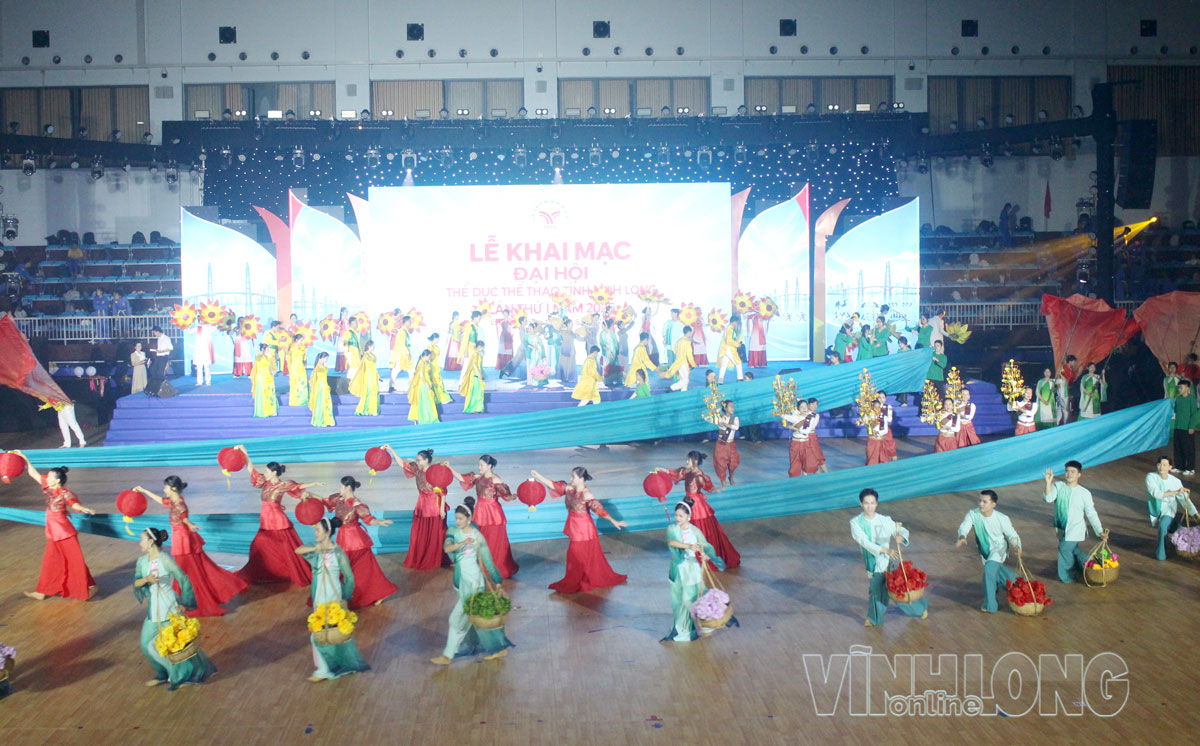 Chương trình nghệ thuật chào mừng đại hội.