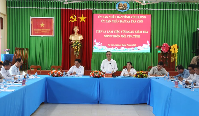 Kiểm tra kết quả, tiến độ thực hiện các tiêu chí NTM tại xã Trà Côn