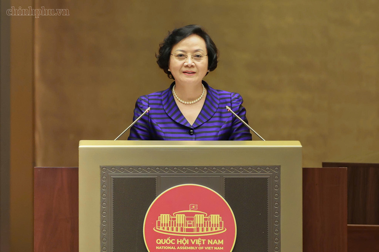 Phó Thủ tướng Chính phủ Phạm Thị Thanh Trà trình bày những nội dung cốt lõi của Nghị quyết số 26-NQ/TW ngày 22/8/2026 của Bộ Chính trị khóa XIV - Ảnh: chinhphu.vn/Thu Giang

