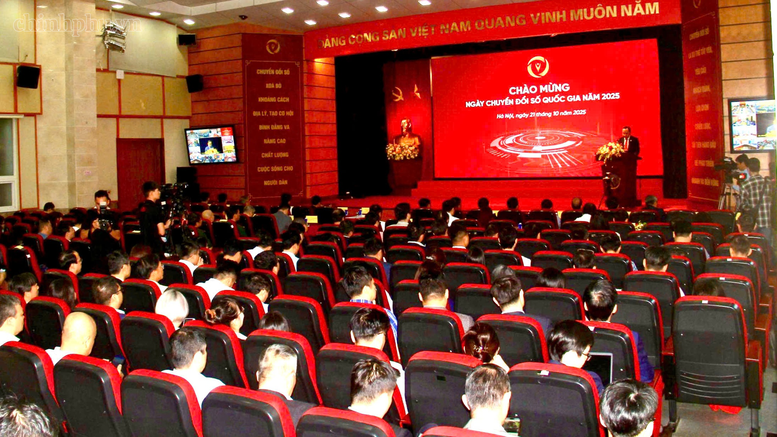 Ngày Chuyển đổi số quốc gia năm 2025 - Ảnh: chinhphu.vn/Thu Giang

