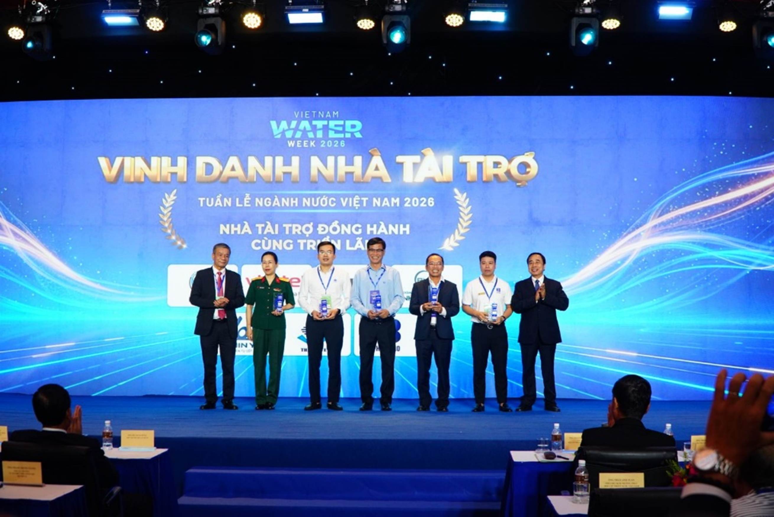 
Viettel Telecom đồng hành cùng doanh nghiệp ngành Nước xây dựng một hệ sinh thái số có khả năng kết nối và phát triển lâu dài.