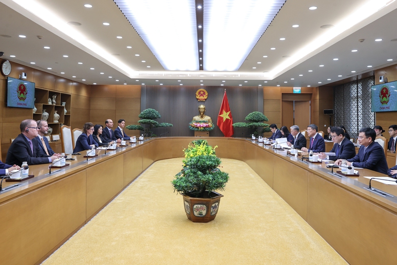 Thủ tướng tin tưởng, với sự hợp tác của FTSE Russell và các đối tác toàn cầu, TTCK Việt Nam sẽ phát triển hơn nữa, không chỉ duy trì mức xếp hạng, mà còn thực sự vươn tầm khu vực - Ảnh: chinhphu.vn/Nhật Bắc