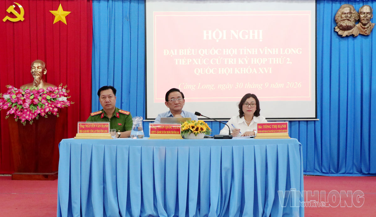 Đơn vị bầu cử số 03 đại biểu Quốc hội khoá XVI tiếp xúc cử tri tại xã Càng Long.