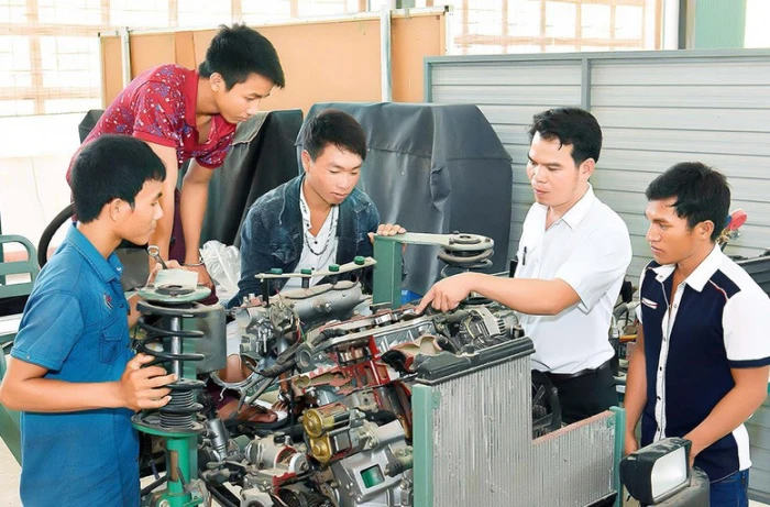 Đề xuất hướng dẫn hỗ trợ đào tạo nghề cho lao động nông thôn, lao động là thanh niên
