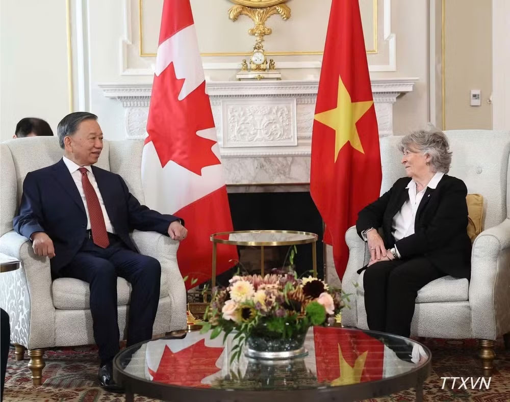Tổng Bí thư, Chủ tịch nước Tô Lâm hội kiến với Toàn quyền Canada Louise Arbour. (Ảnh: TTXVN)