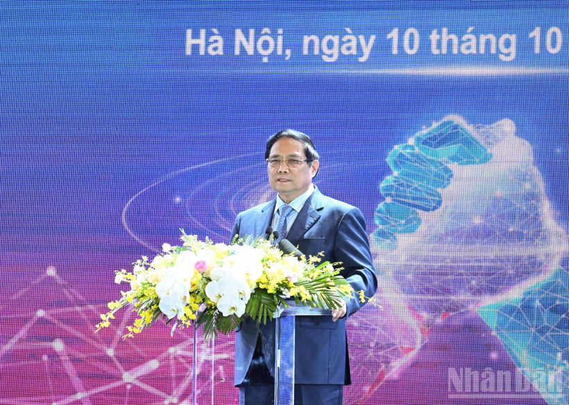 Thủ tướng Chính phủ Phạm Minh Chính phát biểu ý kiến tại Toàn cảnh kinh tế tư nhân Việt Nam 2025. (Ảnh: TRẦN HẢI)
