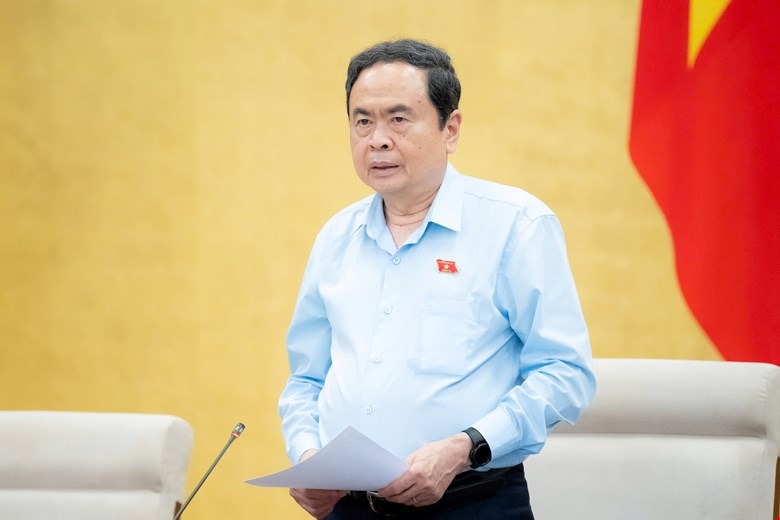 Chủ tịch Quốc hội Trần Thanh Mẫn đề nghị lưu ý đến vấn đề nguồn thu và hỗ trợ, khuyến khích kinh tế báo chí


