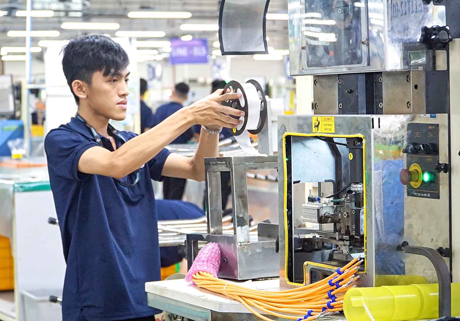 Các khu, cụm công nghiệp, khu kinh tế của tỉnh đã và đang thu hút nhiều nhà đầu tư trong và ngoài nước.
Ảnh: DUY HIỀN