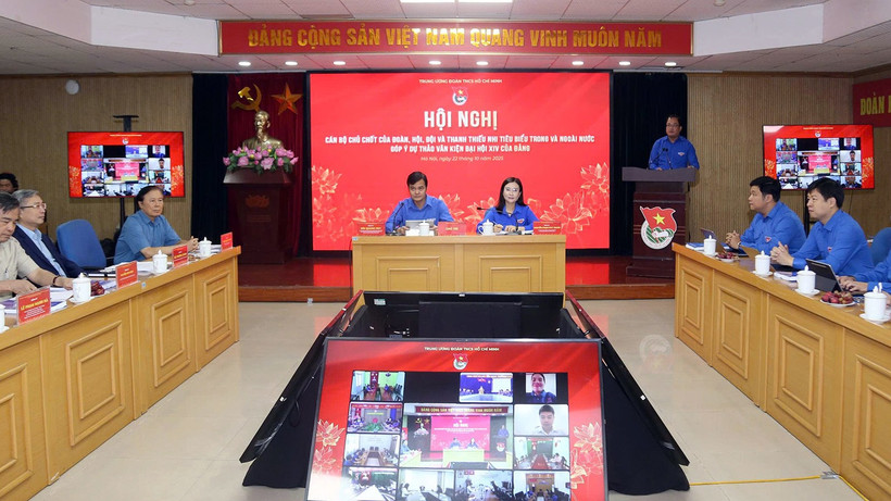 Đồng chí Bùi Quang Huy, Ủy viên dự khuyết Trung ương Đảng, Bí thư thứ nhất Trung ương Đoàn điều hành Hội nghị.
