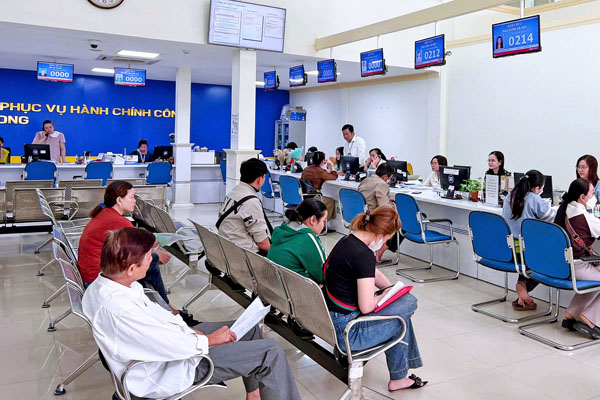 Ưu tiên số hóa, hoàn thiện các bộ dữ liệu, nâng cao chất lượng phục vụ người dân, doanh nghiệp.

