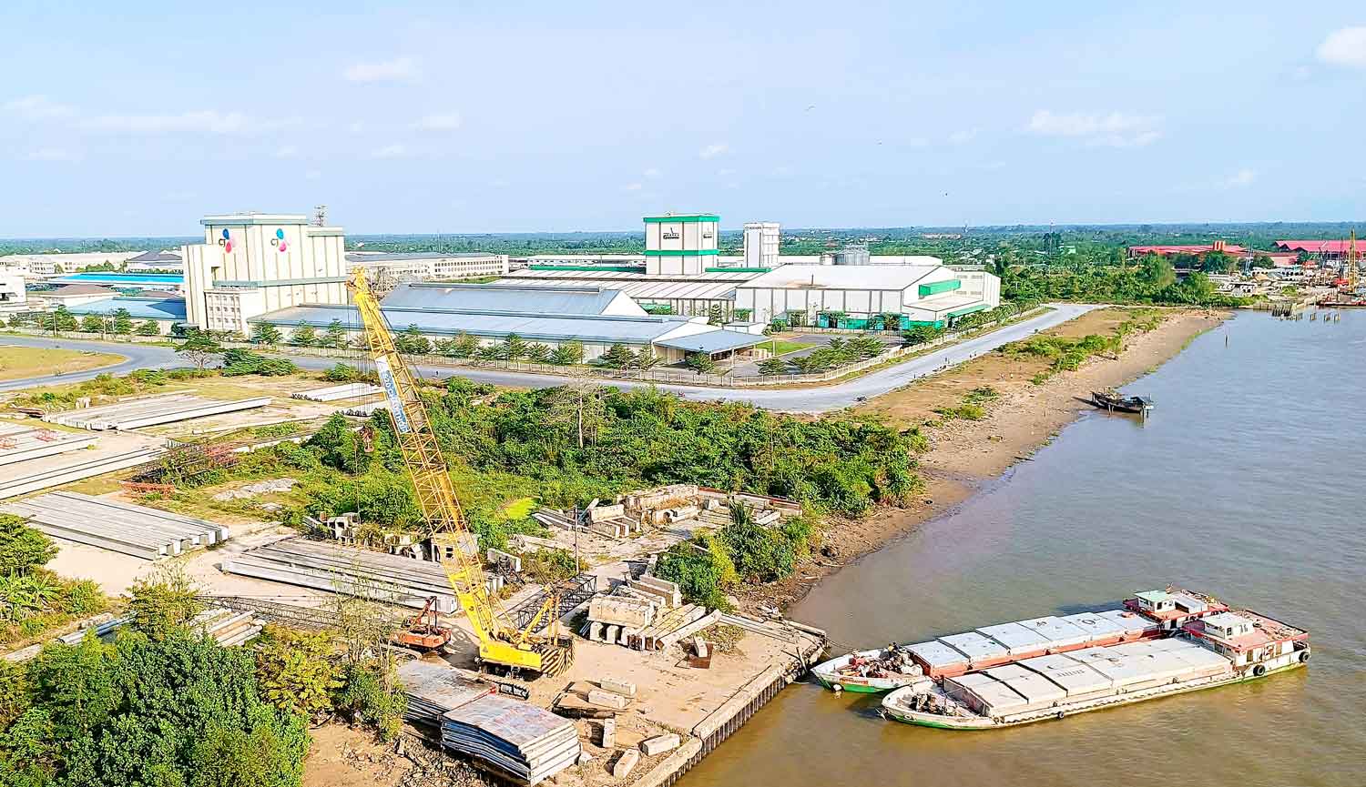 Các khu công nghiệp và khu kinh tế của tỉnh đã thu hút 219 dự án đầu tư thứ cấp, trong đó có 86 dự án FDI. Trong ảnh: KCN Bình Minh.