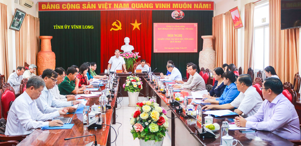 Quang cảnh hội nghị.
