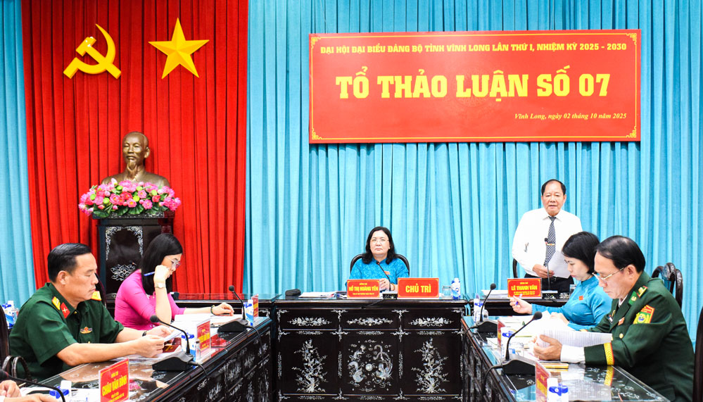 Tại tổ số 7, đồng chí Hồ Thị Hoàng Yến- Phó Bí thư Thường trực Tỉnh ủy làm Tổ trưởng, đồng chí Lê Thanh Vân - Ủy viên Ban Thường vụ Tỉnh ủy, Trưởng Ban Nội chính Tỉnh ủy làm Tổ phó.