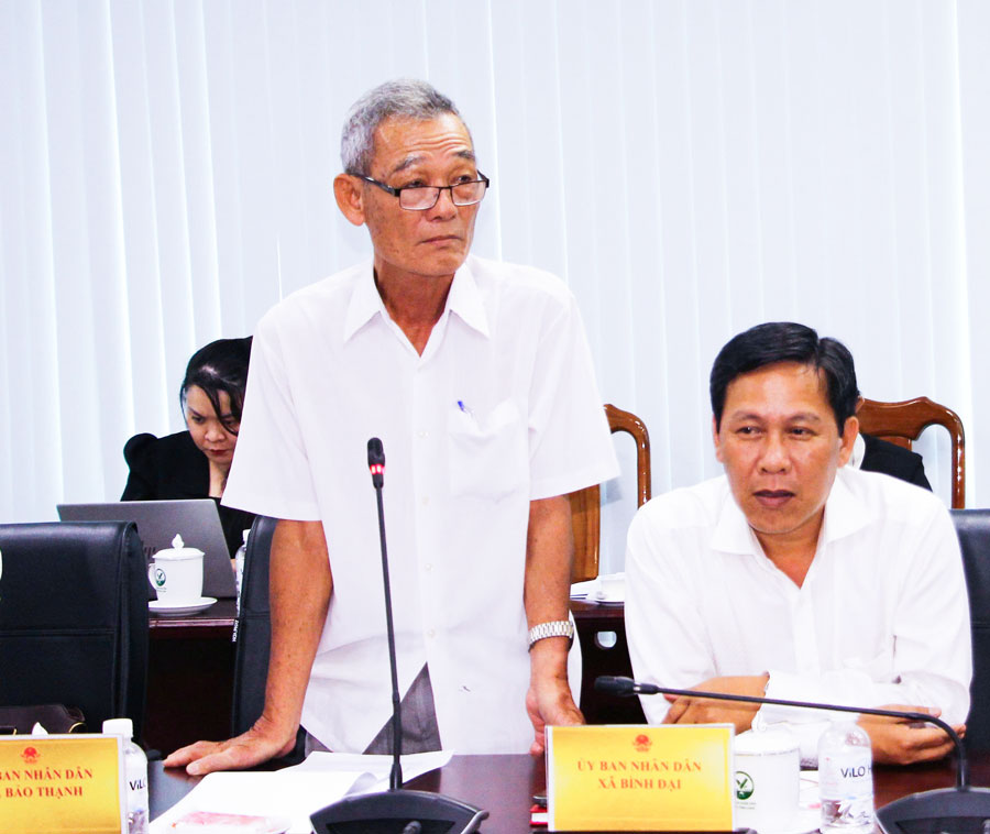 Đại diện chủ tàu cá trình bày nguyên nhân mất kết nối trên biển.
