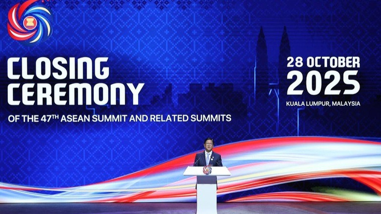 Tổng thống Philippines Ferdinand Marcos Jr. công bố Chủ đề Năm ASEAN 2026 của Philippines là Cùng chèo lái tới tương lai. (Ảnh: VGP/Nhật Bắc)