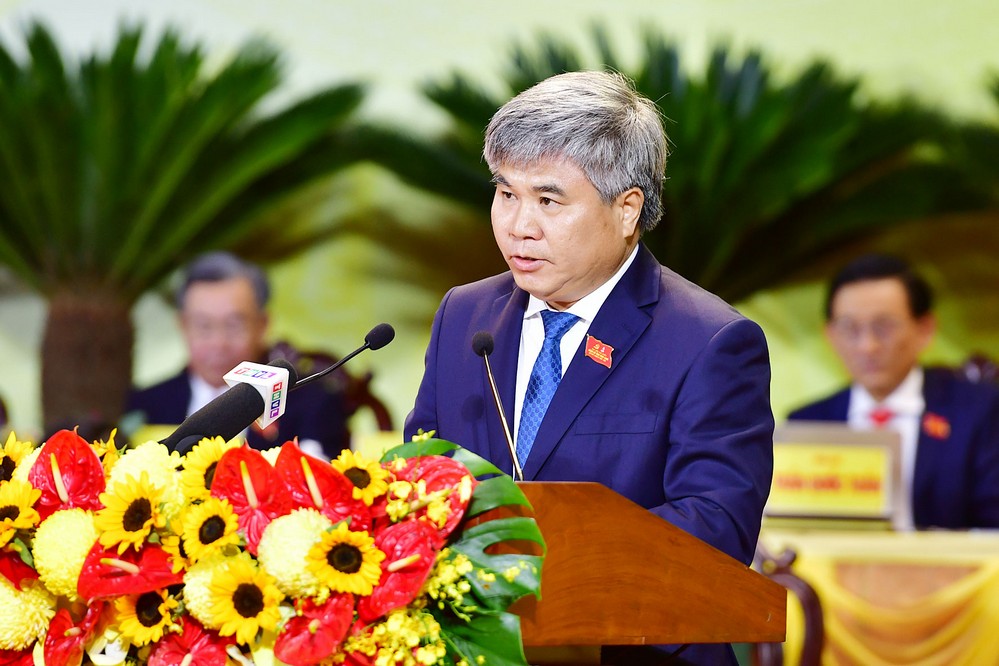 Giám đốc Sở Xây dựng phát biểu tham luận tại đại hội. Ảnh BÁ THI