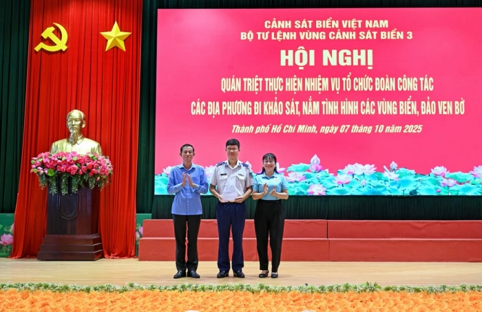 Bộ Tư lệnh Vùng Cảnh sát biển 3 tổ chức đoàn khảo sát các vùng biển, đảo