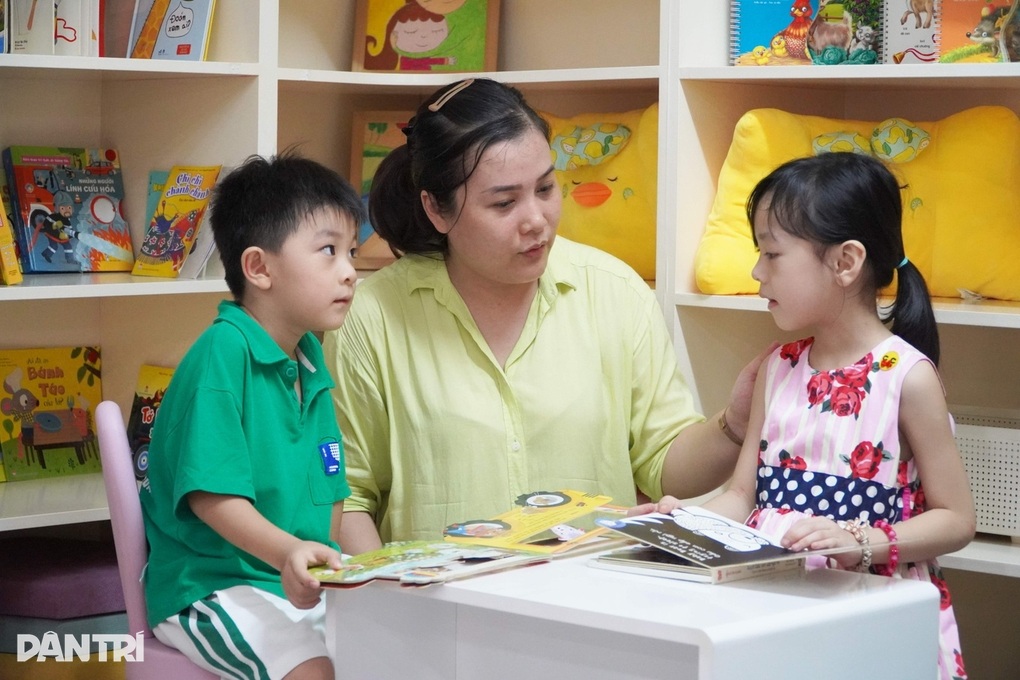 Tới năm 2030, 100% trẻ mầm non đô thị phải được làm quen với tiếng Anh.