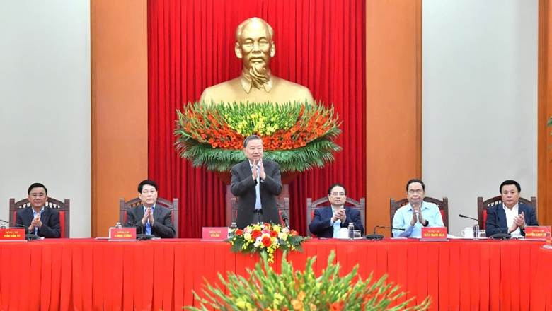 
Tổng Bí thư Tô Lâm phát biểu tại phiên họp Tiểu ban Văn kiện Đại hội XIV của Đảng. (Ảnh: ĐĂNG KHOA)