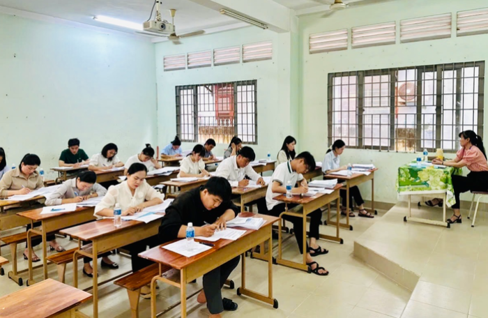 Quy chế mới nhất về thi tuyển, xét tuyển công chức, áp dụng từ ngày 10-12-2025