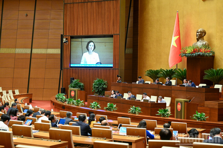 Quang cảnh phiên thảo luận của Quốc hội, chiều 29/10/2025. (Ảnh: DUY LINH)