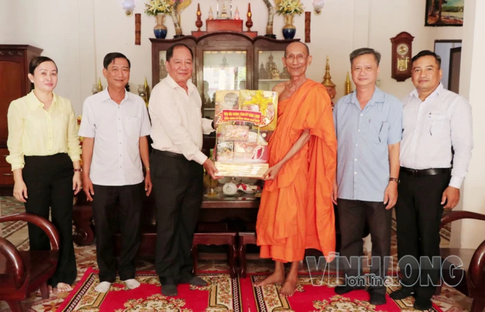 Quan tâm, chăm lo đời sống vùng đồng bào Khmer