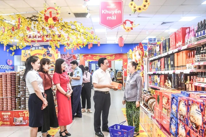 Quyết tâm bứt phá về đích tăng trưởng 2 con số