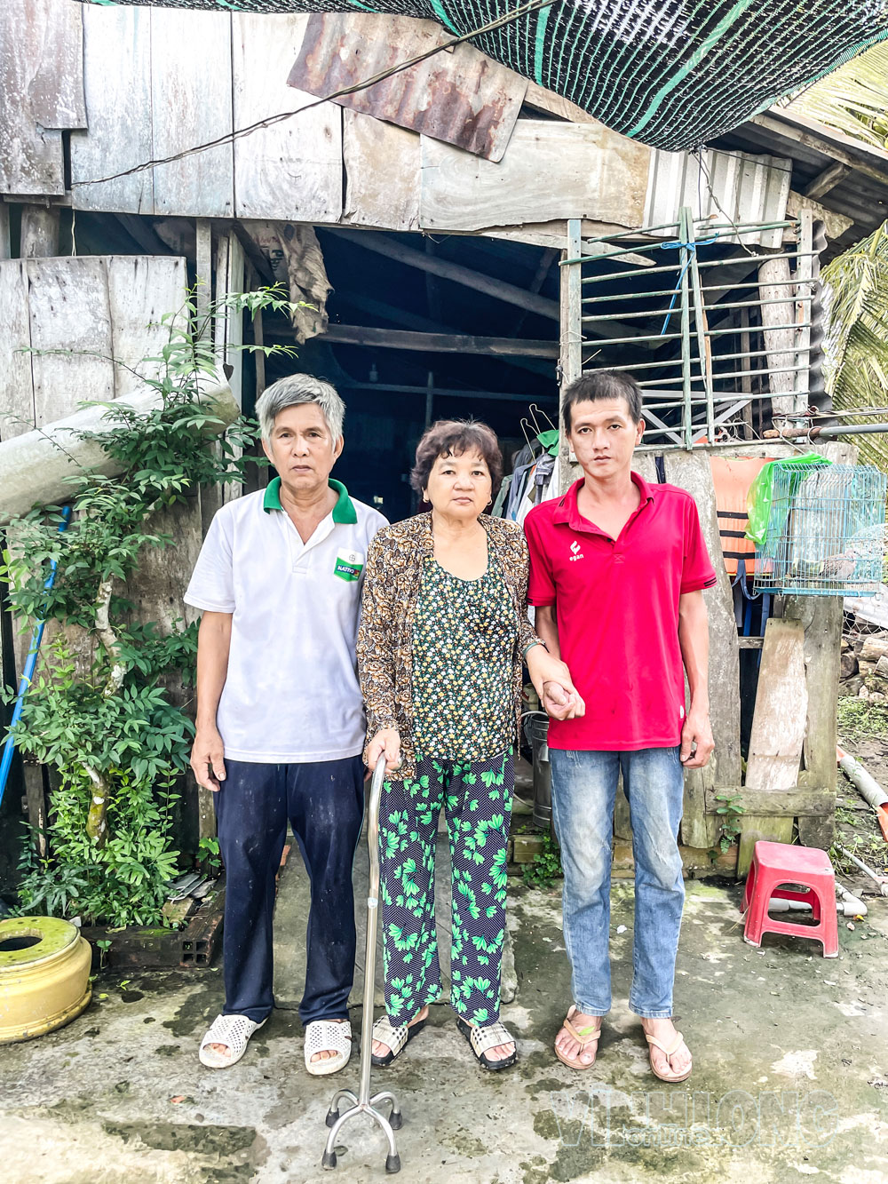Gia đình cô Võ Thị Phưởng với gánh nặng chi phí chữa bệnh.
Ảnh: CAO HUYỀN